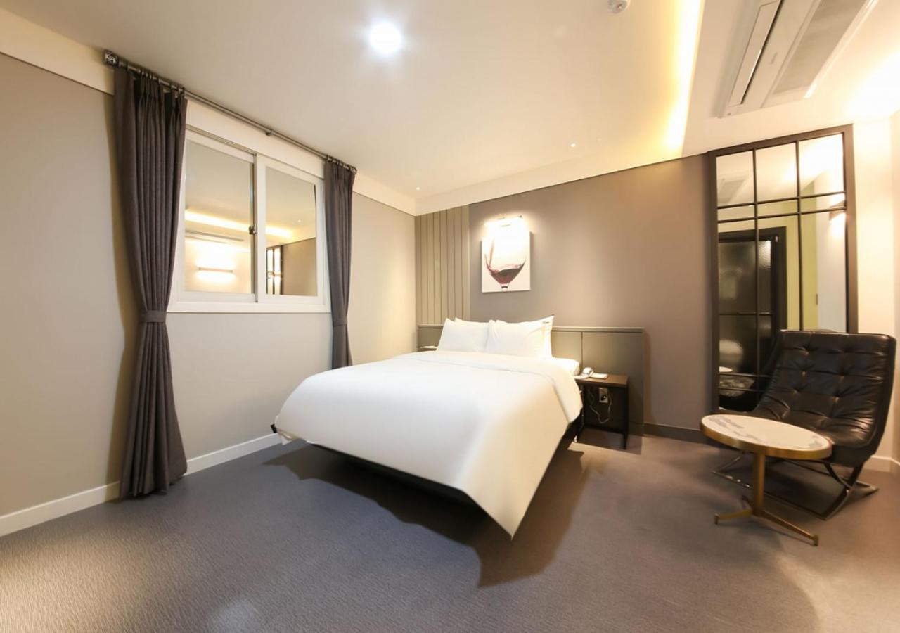 West In Hotel Yeosu Exterior foto