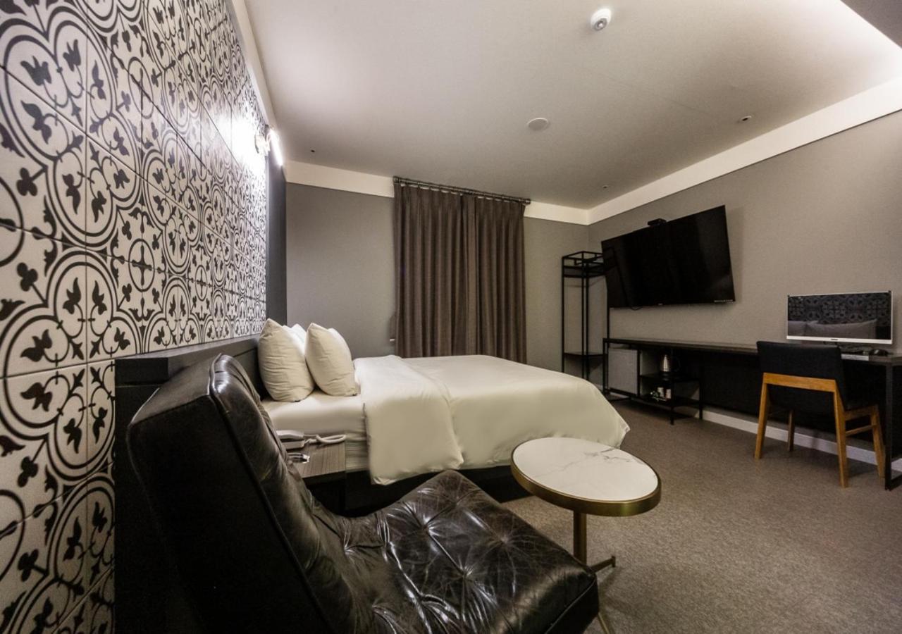 West In Hotel Yeosu Exterior foto