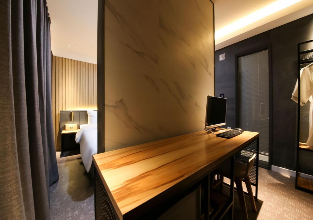 West In Hotel Yeosu Exterior foto