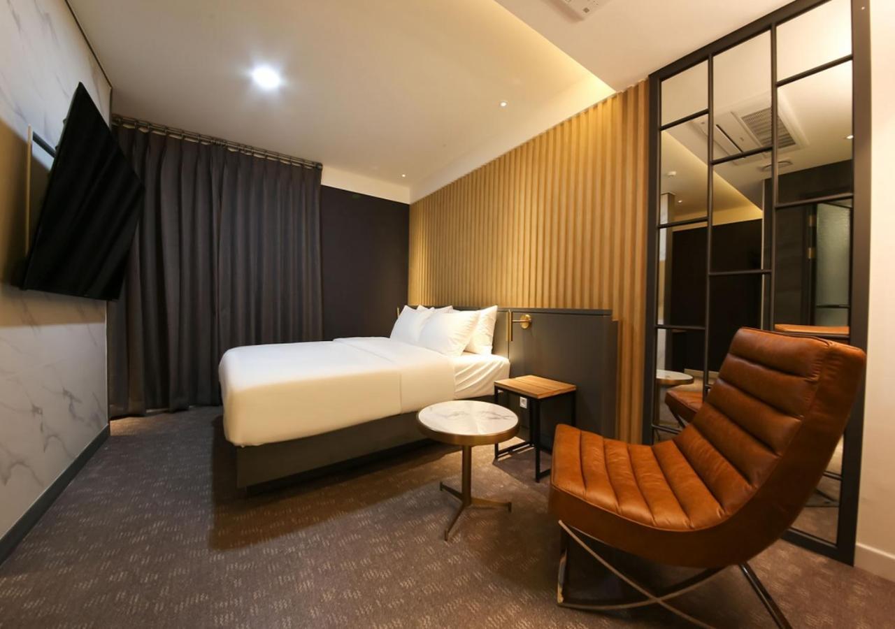 West In Hotel Yeosu Exterior foto